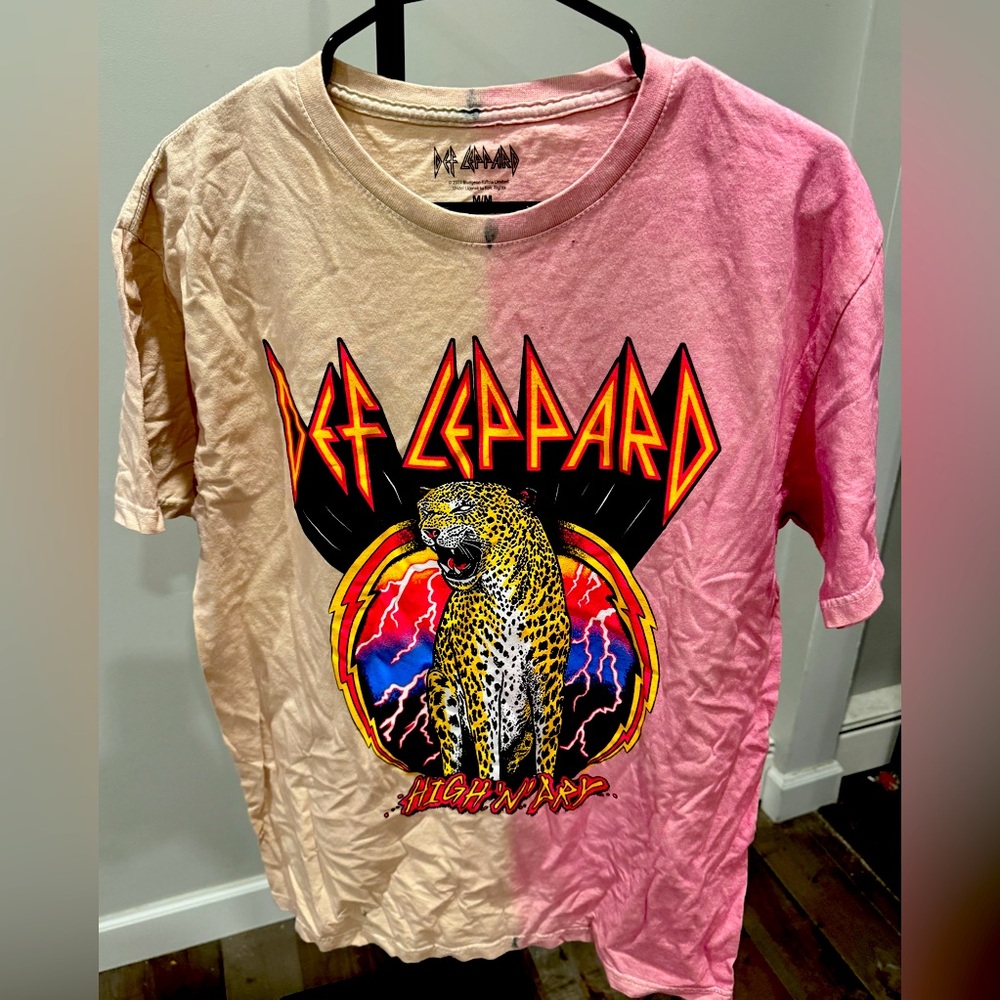Brand New Def Leppard tee